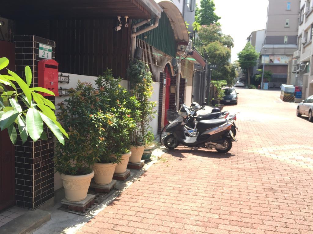 Tainan Travel Inn - Chenggong Univ. Exterior foto